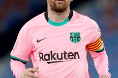 西甲烽烟再起：贝蒂斯VS皇家社会巅峰对决