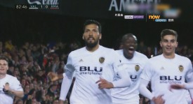 巴塞罗那核心德容受伤，巴萨中场调整战术应对挑战